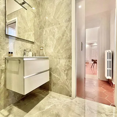 Apartamento Palazzo Bianchi - *