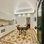 Palazzo Bianchi - *